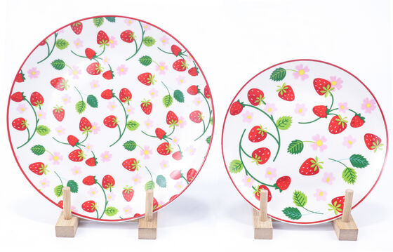 STRAWBERRY DINNERWARE SET