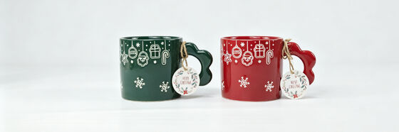 Set of 2 Red & Green Embossed Christmas Ceramic Mugs, Unique Cloud Handle Xmas Santa Gift Mugs with Merry Christmas Hang Tag
