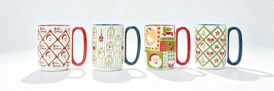 4 Pack Vintage Patchwork Christmas Mugs, Retro Santa Holiday Ceramic Coffee Cups, Classic Farmhouse Xmas Drinkware with Red & Navy Handles