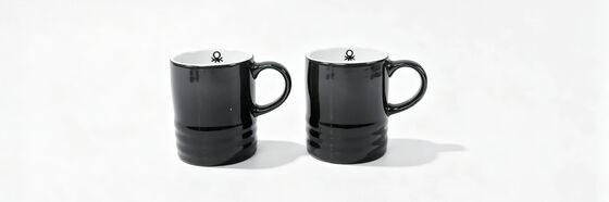 2 Pack Two-Tone Glossy Black Wavy Ceramic Mugs, Horizontal Ribbed Textured Coffee Cups with Tiny Interior Logo, Modern Contrast White Inner Tea Mug Set for Office & Minimalist Home Decor